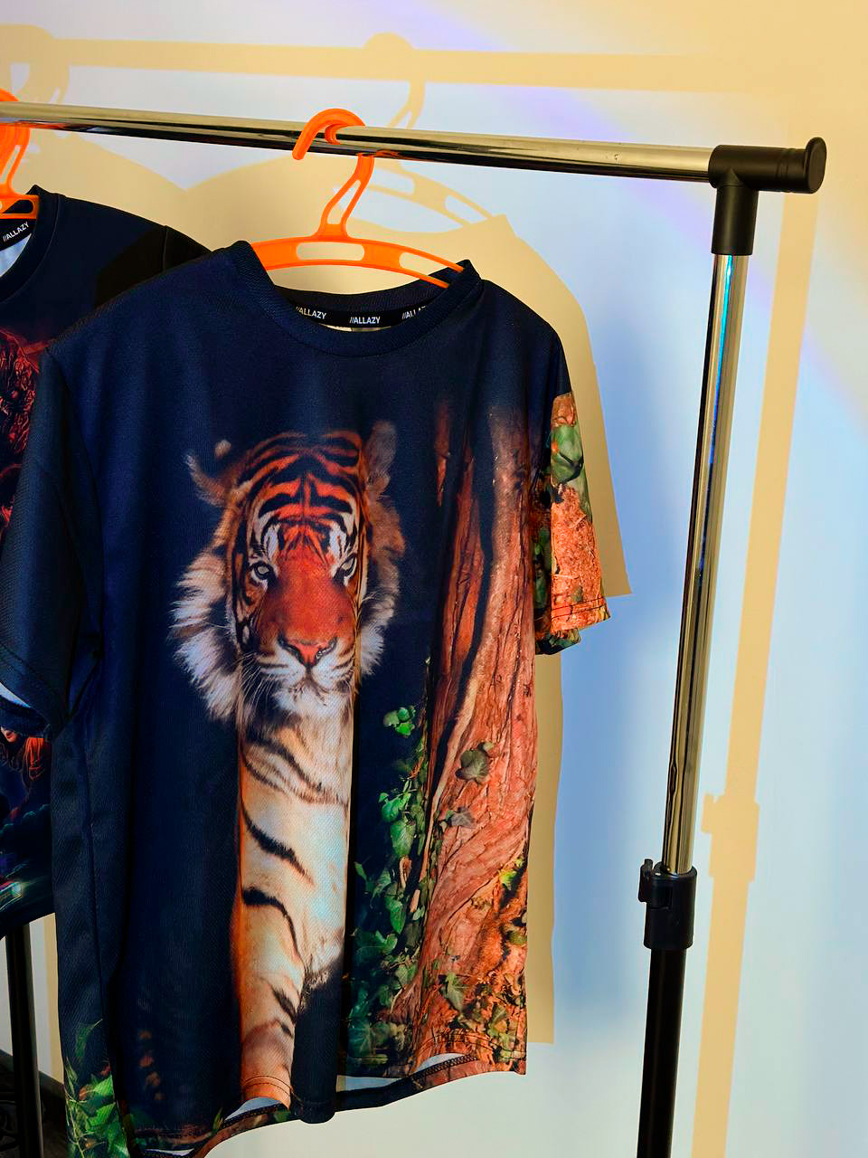 3D футболка Тигр в пещере реальное фото