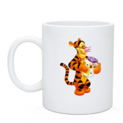 Чашка с тигром и банкой с пчелами