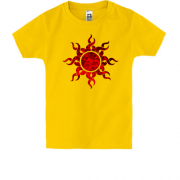 Дитяча футболка з червоною  сонячною  руною