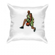 Подушка с баскетболистом делающим финт