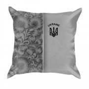 3D подушка з петриківським розписом і гербом України (чорно-біла)