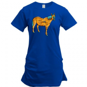 Подовжена футболка з конем і магазинами