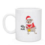 Чашка с надписью "Be merry and bright" и крысой