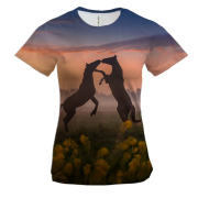 Женская 3D футболка с лошадьми на поле