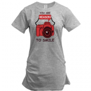 Подовжена футболка You are reason to smile