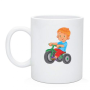 Чашка с мальчиком на велосипеде