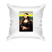 Подушка Мона Ліза з очима Губки Боба.