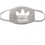 Тканевая маска для лица с надписью "Semki"