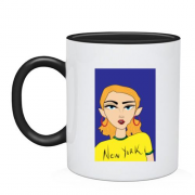 Чашка Blonde in a yellow t-shirt