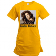 Подовжена футболка Sandra Bullock