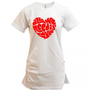 Подовжена футболка all we need is love (2)
