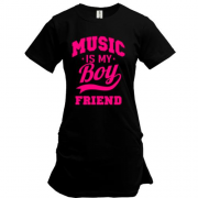 Подовжена футболка Music is my boyfriend