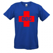 Футболка с красным крестом "DOC"