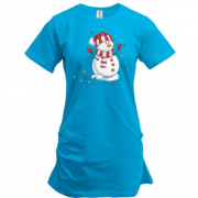 Подовжена футболка "Сніговик з гірляндою"