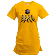 Подовжена футболка "NASA в стилі Бітлс"