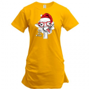 Подовжена футболка з різдвяним жирафом