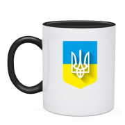 Чашка з Тризубом на фоні українського прапора