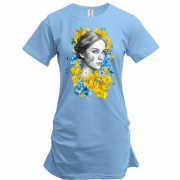 Подовжена футболка Дівчина у жовто-синіх квітах