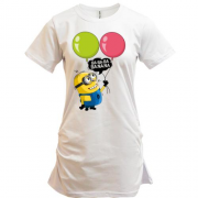 Подовжена футболка міньйон з кульками