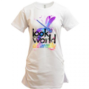 Подовжена футболка з бабкою "Look at the world differentty"