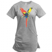 Подовжена футболка з червоним і жовтим папугою