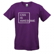 Футболка с надписью "Css is awesome"
