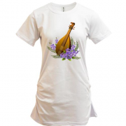 Подовжена футболка з домрой і квітами
