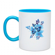Чашка з синіми квітами і метеликами