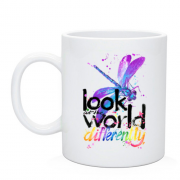 Чашка с стрекозой "Look at the world differentty"