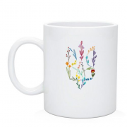 Чашка с гербом из цветов и трав