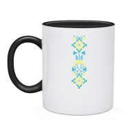 Чашка с пиксельным орнаментом и гербом