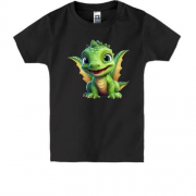 Детская футболка с маленьким зеленым дракончиком