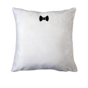 Подушка с галстуком-бабочкой