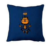 Подушка с обезьянкой в нирване