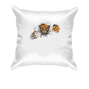 Подушка з тигром який розриває футболку