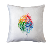 Подушка с ярким львом