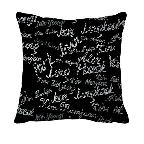 3D подушка BTS імена (вид ззаду)