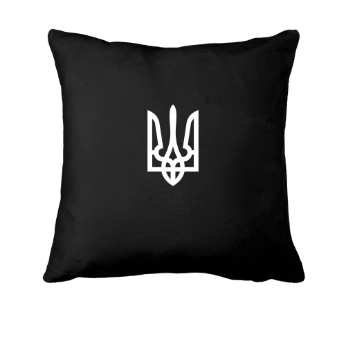 Подушка с мини гербом Украины на груди (2)