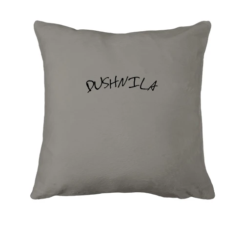 Подушка с надписью «DUSHNILA»