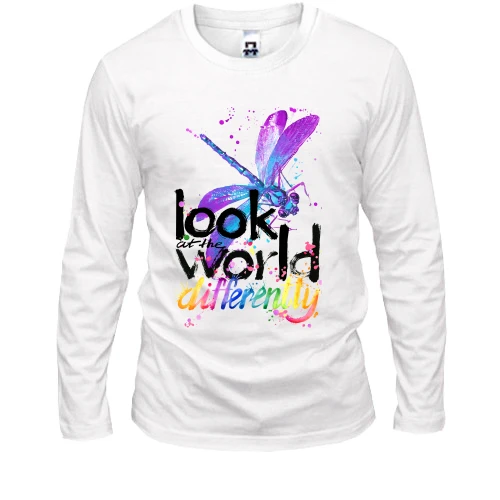 Мужской лонгслив, Белый, с стрекозой "Look at the world differentty"