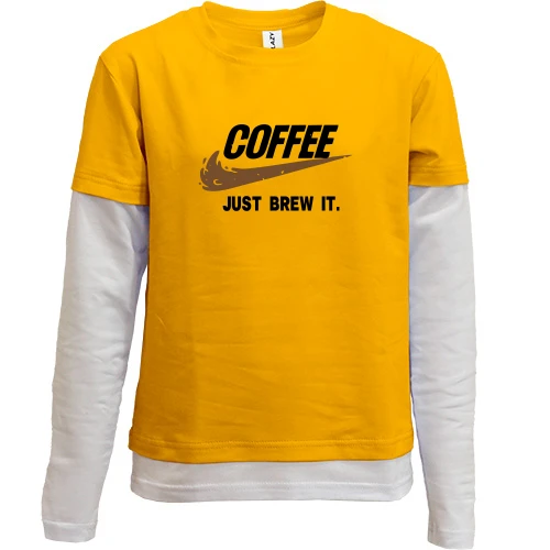 Комбинированный детский лонгслив с надписью «COFFEE. Just brew it.» и коричневым росчерком в стиле логотипа Nike