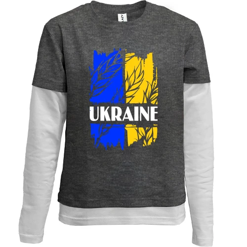 Комбинированный детский лонгслив с надписью «UKRAINE» на фоне сине-жёлтых мазков в стиле флага и колосьев пшеницы