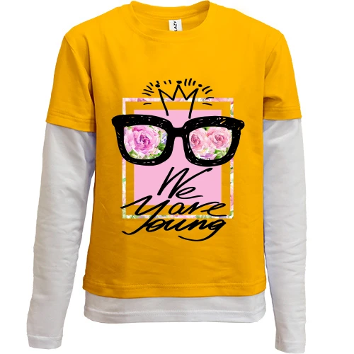 Комбинированный детский лонгслив, желтый, с надписью We are young