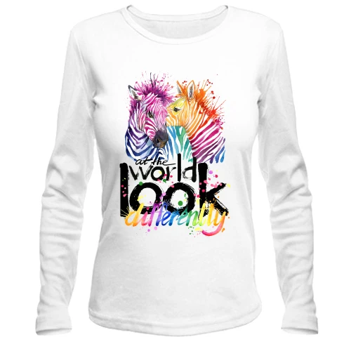 Женский лонгслив, белый, с зебрами "Look at the world differentty"