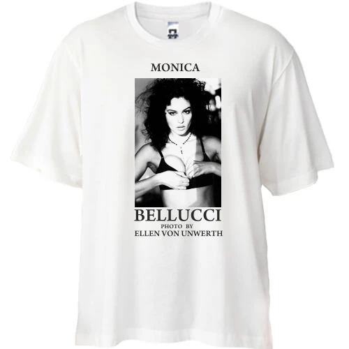 Футболка oversize MONICA BELLUCCI (Von Unwerth)