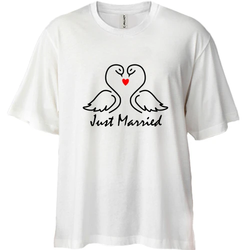 Футболка двунитка Oversize Just Married с контурными лебедями
