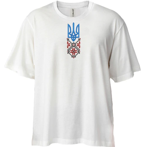 Футболка двунитка Oversize с тризубом и красно-черной вышиванкой